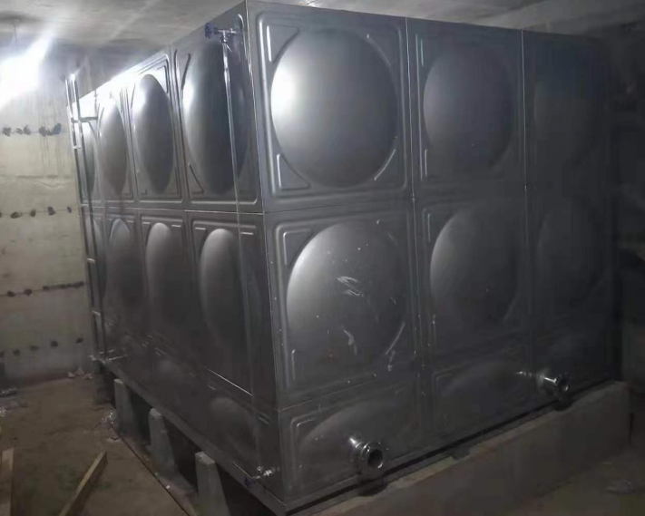 北碚不锈钢保温水箱的焊接方法