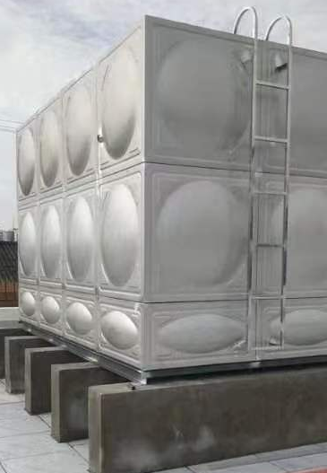 北碚不锈钢拼接水箱可以使用几年？